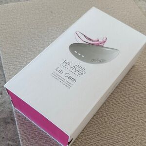 *NEW* ReVive Lip Care Light Therapy